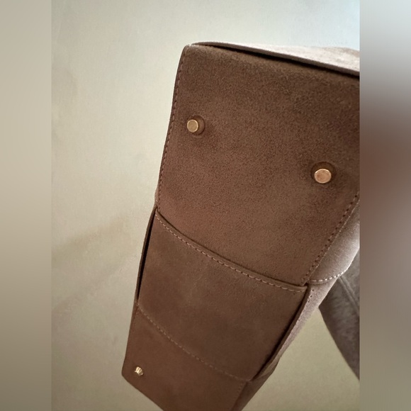 Suede Woven Tote Bag By ISADORA - Picture 6 of 6